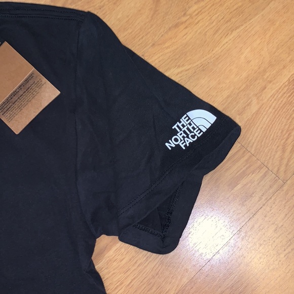 NWT The North Face Novelty Tee/ T-Shirt RTO, S - Picture 8 of 9